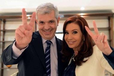 Cristina Kirchner a punto de repatriar a Julián Domínguez