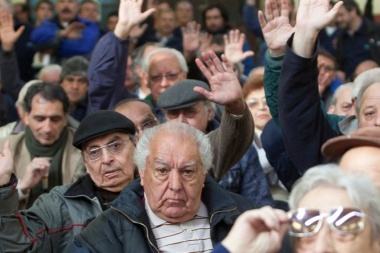 Reforma Previsional: Formalizaron el bono por única vez para los jubilados