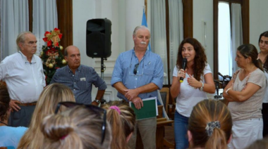 Merquel se reunió con los trabajadores de la empresa DASS