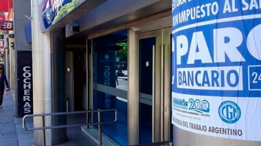 Los bancarios realizan el primer paro del año en rechazo al 9% ofrecido