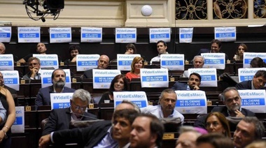 Bajo el lema “Vidal es Macri”, Unidad Ciudadana realizó duras críticas