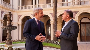 Luis Juez logró ubicarse en un área que depende de Frigerio