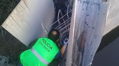 Clausuraron una papelera que contaminaba el Arroyo El Gato