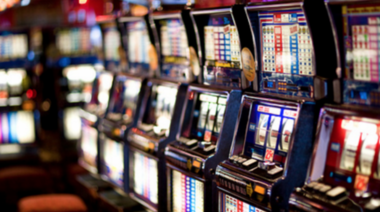 Postergan la apertura de ofertas para la explotación de tragamonedas