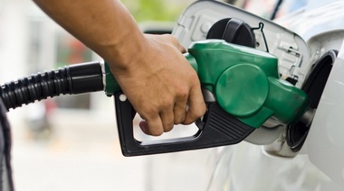 Shell y Axion aumentaron un 4,5% el precio de sus combustibles