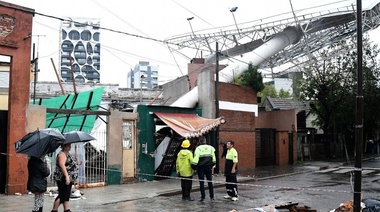 Dos muertos y graves destrozos por el fuerte temporal