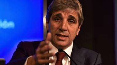 Caputo: "Este año no vamos a salir a tomar deuda en dólares ni en euros"