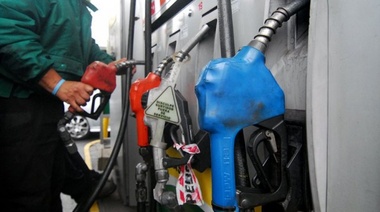 Aranguren le pidió a las petroleras que congelen los aumentos de las naftas