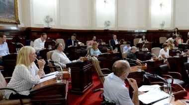 Se calienta la sesión por la rendición de cuentas del Municipio