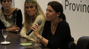 La senadora Reich presentó el curso “Género y trabajo legislativo”