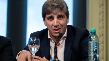 Para Caputo, el préstamo del FMI "es la mejor alternativa para todos los argentinos"