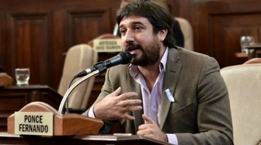 Acusan a Fernando Ponce de ejercer "violencia de género"