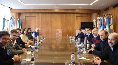 Garro participó de un encuentro de Intendentes con Stanley