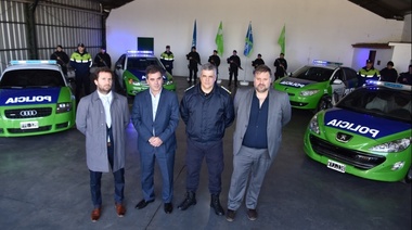 Ritondo presentó los nuevos "patrulleros vip" de la Policía Bonaerense