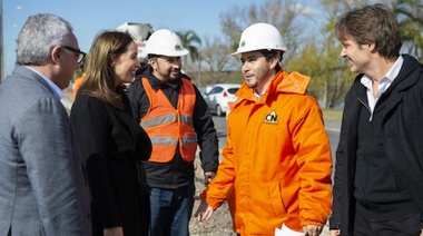 Vidal recorrió las obras del Camino de los Remeros en Tigre