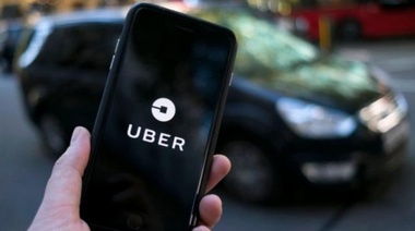 En medio de protestas de los taxistas, Mendoza aprobó el uso de Uber
