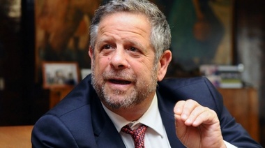 Adolfo Rubinstein admitió tener una cierta “frustración” por el rechazo al aborto