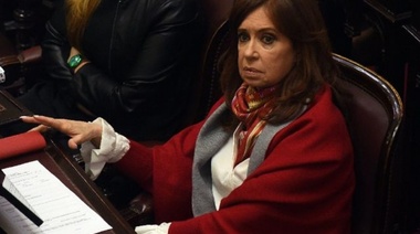 La UIF pidió reabrir la investigación a Cristina Kirchner por enriquecimiento ilícito
