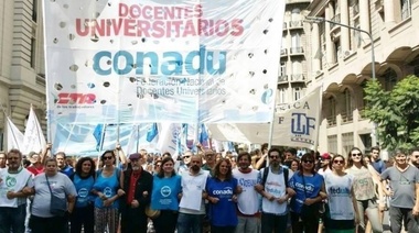 Los docentes universitarios rechazaron la oferta del gobierno