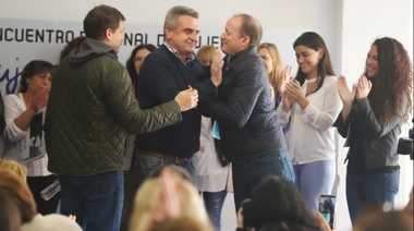 Con críticas al gobierno, Rossi e Insaurralde recorrieron el partido de La Costa