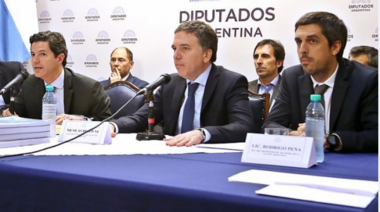 Dujovne presentó el Presupuesto 2019