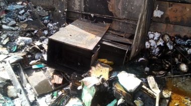 Detuvieron a un joven de 19 años por el incendio en la escuela de Moreno