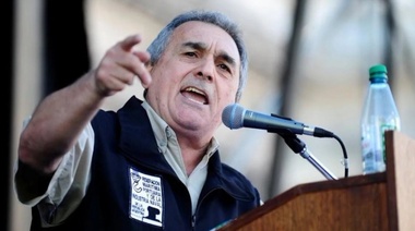 Juan Carlos Schmid renunció al triunvirato de la CGT