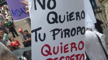 Avanza la norma para multar el acoso sexual callejero