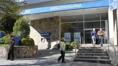 La paritaria bancaria cerró en 40% para el 2018