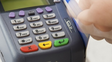 Arba podrá clausurar los comercios que no utilicen posnet