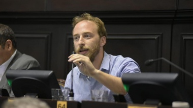 Otermín celebró la decisión de Insaurralde de no aplicar una tasa a los combustibles