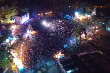 El carnaval de la ciudad se vuelve a celebrar en la República de los Niños