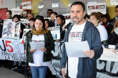 Familiares de Once dijeron estar "ansiosos" por encarcelar a "los corruptos"