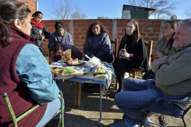 Vidal visitó las obras de ampliación del “Refugio de los Niños” de Varela