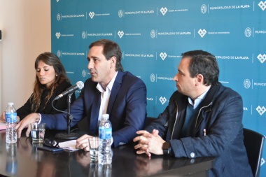 Garro hizo públicas las declaraciones juradas de los funcionarios y concejales