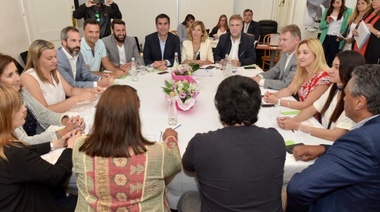 Comenzó a sesionar la Bicameral que analizará el desdoblamiento de las elecciones