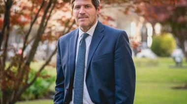 Castello rechazó desdoblar las elecciones este año para evitar "sospechas"