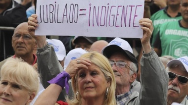 Las jubilaciones y la Asignación Universal aumentarán un 11,8%