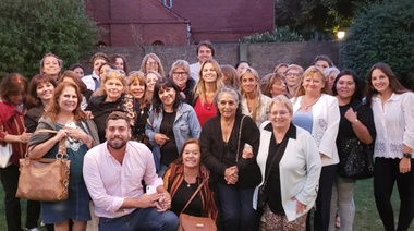 Lucas Delfino se reunió con más de 30 vecinas de Hurlingham por el Día de la Mujer