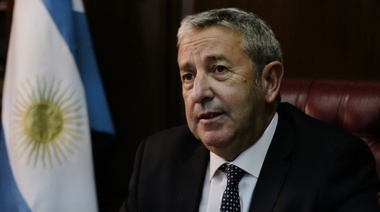 Según Cobos, Lavagna "es el candidato más duro a enfrentar" para Cambiemos