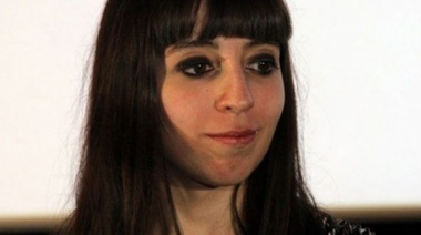 Autorizan a Florencia Kirchner a quedarse en Cuba hasta el 15 de abril