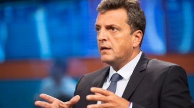 Massa calificó el ataque a Olivares como un “agravio a la democracia y a la institucionalidad"