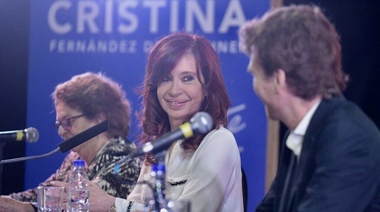 Cristina Kirchner: "Necesitamos un nuevo contrato social para salir de la crisis"