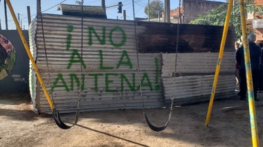 Trezza pidió que se prohíba la instalación de antenas de telefonía en plazas públicas