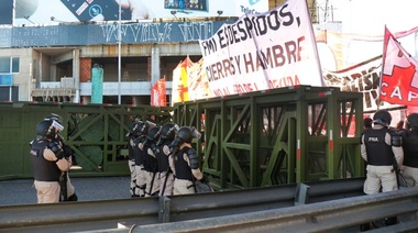 Paro general: Castello exigió que los piquetes sean desalojados