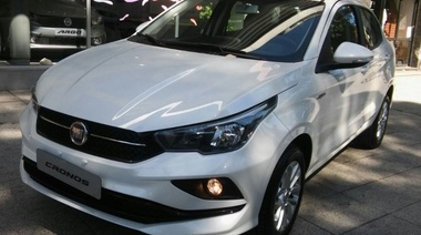 El Gobierno acordó descuentos de hasta $90.000 para la compra de autos 0km