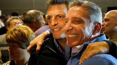 Junto a Sergio Massa, Arcioni festejó su reelección en Chubut