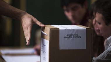 La Defensoría del Pueblo monitoreará el cumplimiento de la paridad de género en las PASO