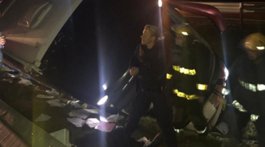 Volcó un micro en Uruguay que llevaba a jóvenes platenses