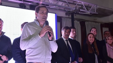 Con críticas al kirchnerismo, Garro lanzó su precandidatura a Intendente